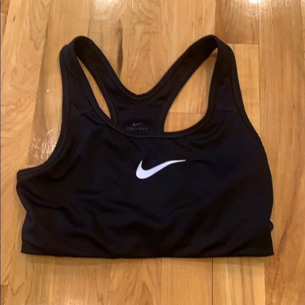 Nike sports bra Black Small NWOT
